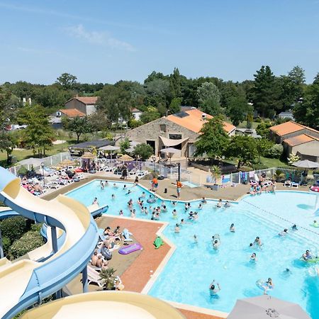 Camping Rcn La Ferme Du Latois Coëx Exteriör bild